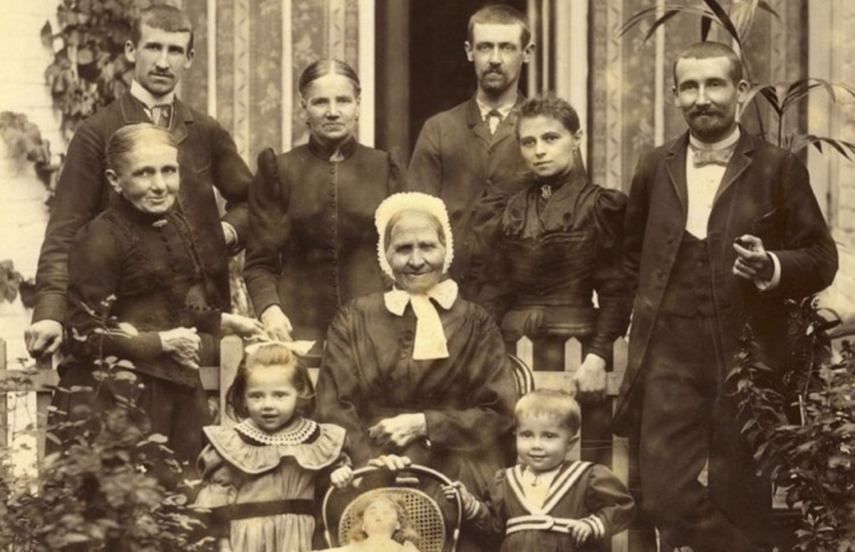 ACTION FIELDS FOR THE AGING SOCIETY - W.I.R.E.